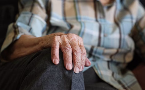 Salute, Tiso (IC): "Invecchiamento popolazione, trasformazione sociale in atto" 5 anziani 80658