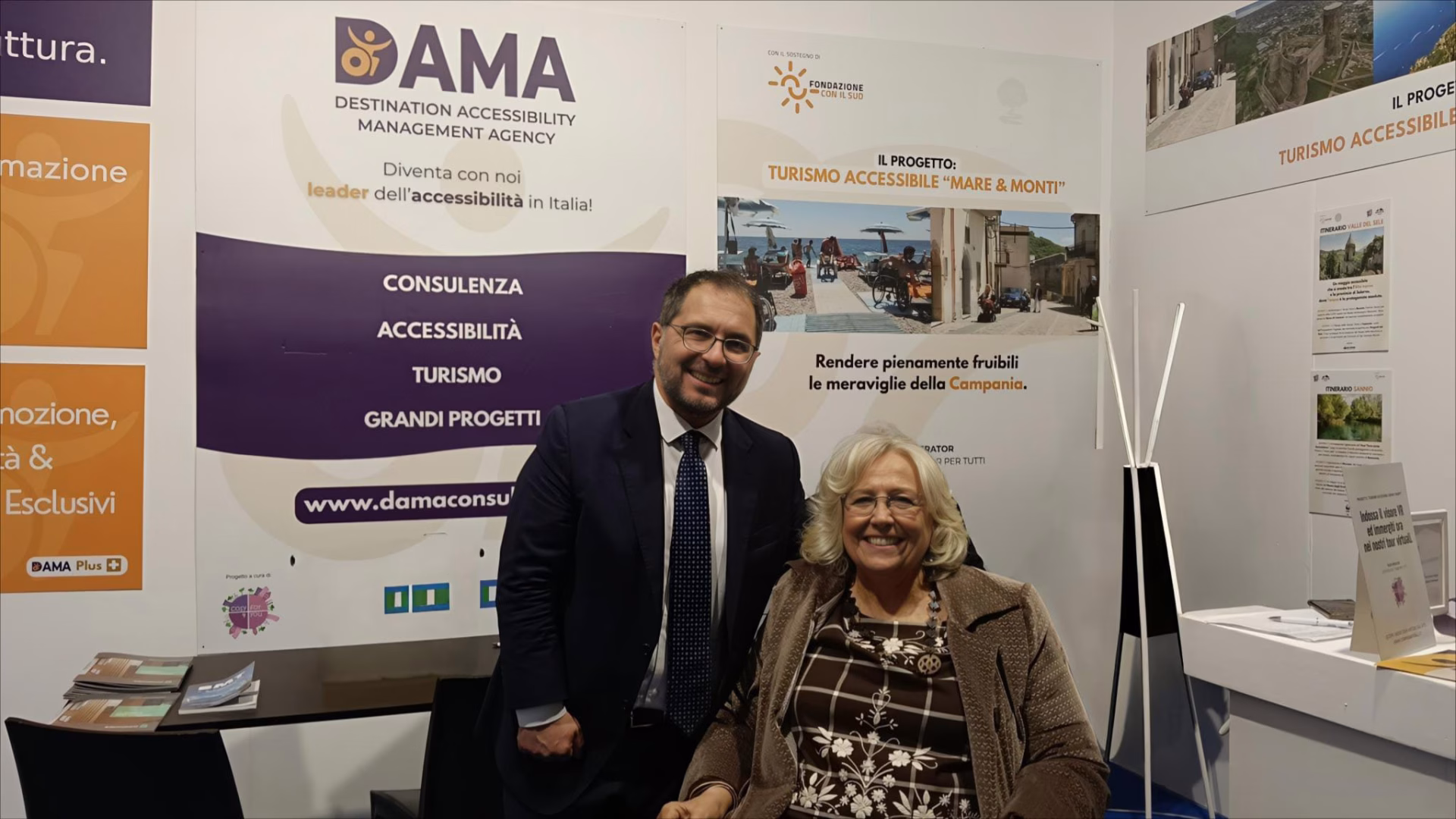 da sx. V.Maraio ass. Turismo Regione Campania con I.Esposito pres. Cosy for You