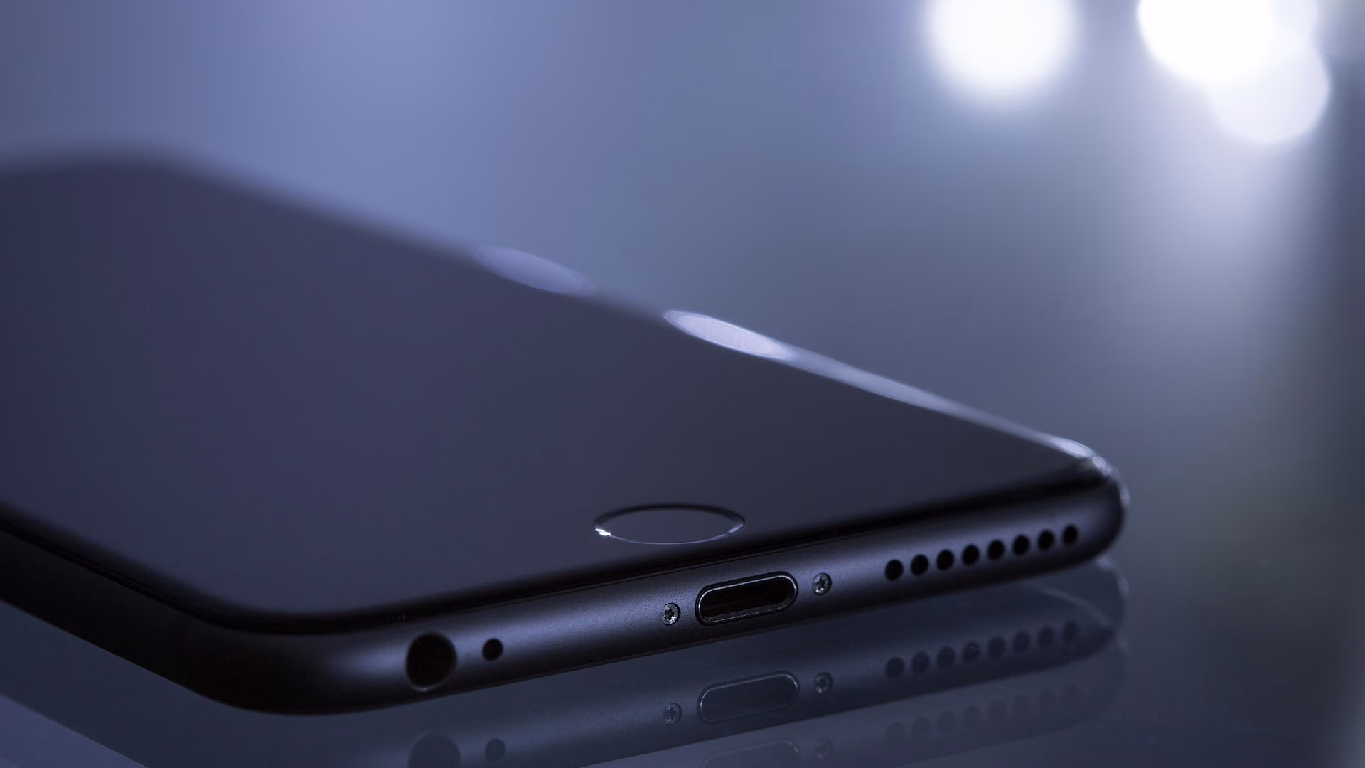 pexels apple 1867461 1920