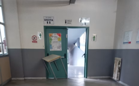 San Giorgio a Cremano, Furto all'Iti Medi: rubati computer e attrezzature per oltre 400.000 euro 6 uno 1
