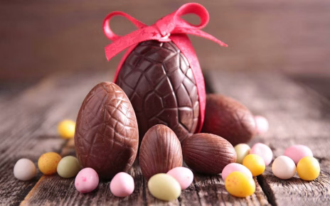 PASQUA 2026: cioccolato caro come il caviale, 1 famiglia su 4 rinuncerà all'uovo di Pasqua 5 uova di pasqua fatte in casa