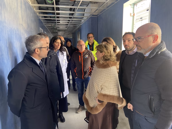 Nuova Cardiologia, umanizzazione e sala operatoria al piano in Ginecologia attiva H24 e una seconda Tac: l’Ospedale di Frattamaggiore cambia passo 6 visita dg vanni ospedale fratta nuovo poliambulatorio 2