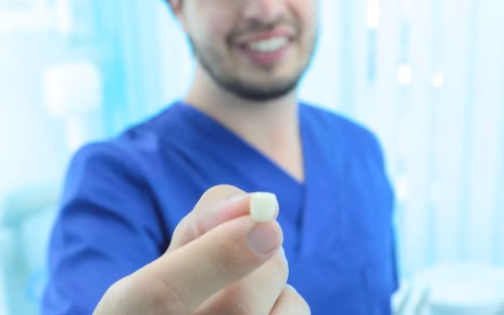 Faccette dentali a Milano Dergano: si può davvero tornare a mangiare liberamente? 5 1. FACCETTE DENTALI a Milano Dergano Dottor Fiocchi Clinica Odontoiatrica