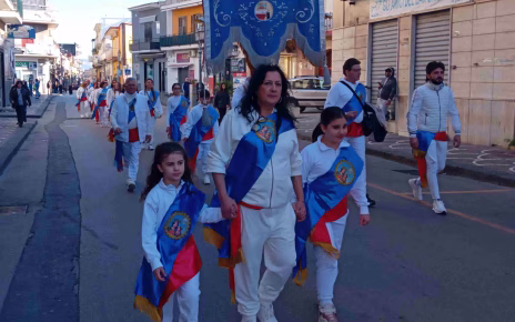 Brusciano, Battenti Pellegrini per la Madonna dell’Arco 2026 4 2. Battenti MDA Squadra O Patane a Brusciano 6.4.2026