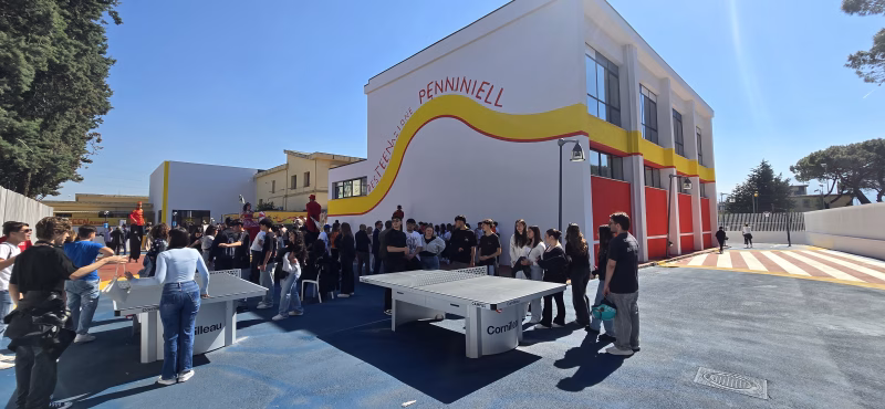 Torre Annunziata, inaugurata l'Officina delle Esperienze - DesTEENazione: uno spazio multifunzionale nel cuore del parco Penniniello 3 20260427 103109
