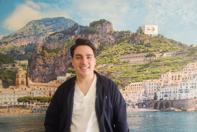 Napoli, Cardarelli: il nuovo reparto di Medicina d'Emergenza-Urgenza (MEU) raccontato in un video sui social dagli operatori 4 Giovanni Ambrosio infermiere