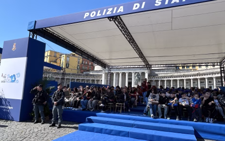 Napoli, Polizia: anche l'alberghiero "Esposito Ferraioli" a celebrazioni in città 4 IMG 8969