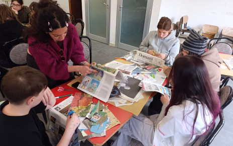 Napoli, con "Spring break" laboratori aperti per avvicinare i giovani alle materie scientifiche 3 Maestri di Strada Napoli progetto STEM 3
