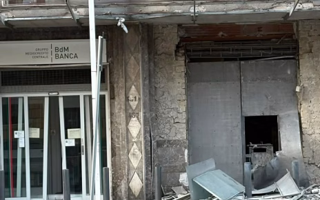 Marigliano, nuovo assalto al bancomat: cresce l’allarme dopo i casi nell’area vesuviana 3 bmb marigliano