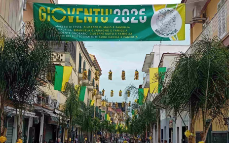 Brusciano, Questua Giglio Gioventù per la Festa dei Gigli 2026 3 1. Associazione Giglio Gioventu Questua a Brusciano 10.5.2026
