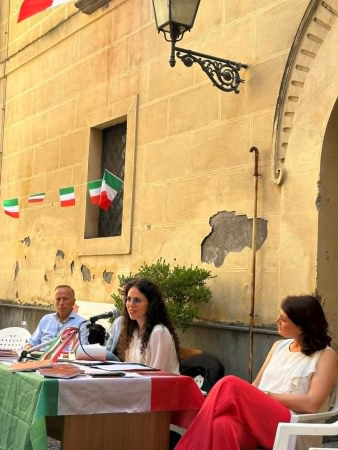 Marigliano consegna la Costituzione ai 18enni: “Un patto di cittadinanza attiva” 5 2101e023 f70c 4b90 8485 a5b64a4773b1
