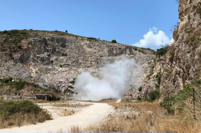Lusciano, conclusa imponente bonifica: gli artificieri dell’Esercito neutralizzano 4.483 ordigni risalenti alla Seconda Guerra Mondiale 4 4d6476c5 21d6 4d91 b89b 8d365c9caf9f