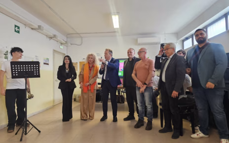 Nola, successo e grande euforia al Liceo “Albertini” per “Louis Armstrong. La musica oltre il razzismo” 16 68c08a50 8c3c 4162 9e05 dce5bff95adc