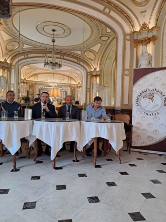 Premio Ipazia, Visciano si prepara alla notte della cultura: emozioni, impegno e bellezza condivisa 3 70d6ba07 97fd 4c74 9af1 0976f62cc4c5