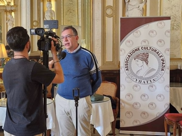Premio Ipazia, Visciano si prepara alla notte della cultura: emozioni, impegno e bellezza condivisa 5 91f877e4 c9a5 4253 9a5f 46846f6726ab