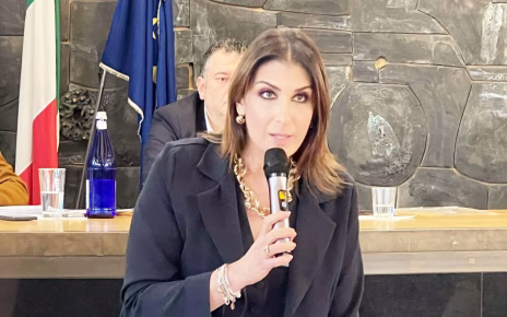 Baronissi Anna Petta Sindaca
