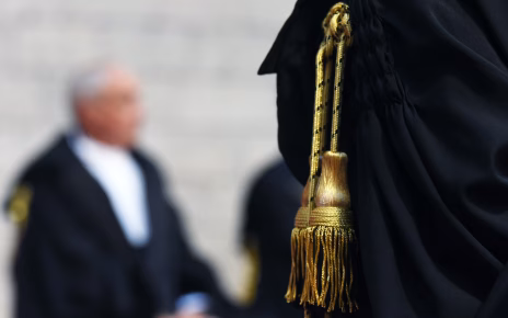 IL PUNTO - Rischio paralisi: un mercato avverso ai giovani avvocati 5 Imagoeconomica 1799105