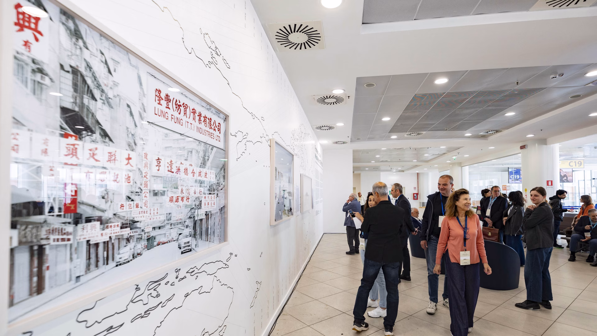 Inaugurazione Mostra What We Want di Francesco Jodice Sala Imbarchi Aeroporto di Napoli 1
