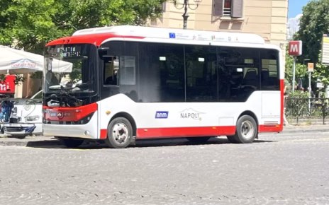Napoli, funicolare Montesanto chiusa: da rivedere il servizio sostitutivo 4 Napoli navetta funicolare Montesanto