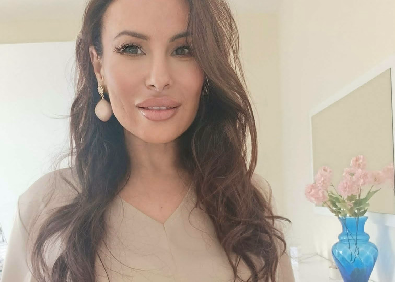 anna48