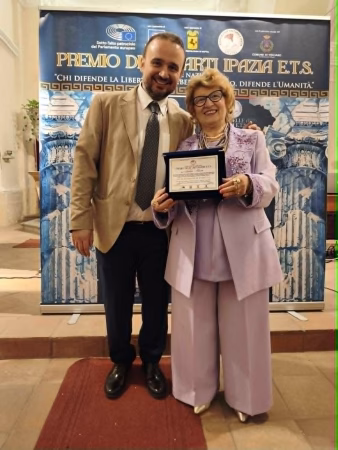 Visciano, III Edizione del Premio delle Arti Ipazia E.T.S.: una notte di arte, cultura e napoletanità 12 b05d162e 84f9 4501 8673 c8381922e3f9 2