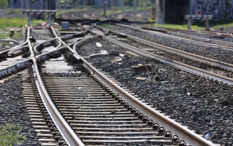 Attenzione ai...Train-elli! I problemi della circolazione ferroviaria, con particolare riguardo al Mezzogiorno 4 05 05 2020 Infrastrutture