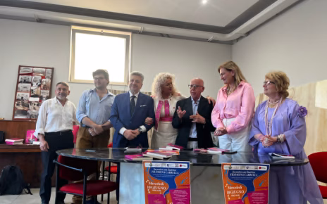 La lezione di Satchmo conquista Castello di Cisterna: musica e inclusione nel libro di Filomena Carrella 3 13ffca0c e63e 4be3 8436 eda89e486cad