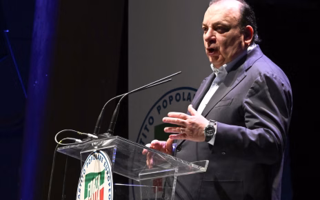 Parlamento europeo, revocata l'immunità a Fulvio Martusciello: indagini sul caso Huaweigate 5 1781608458 ilpost 20260616131345467 4209c6c9ba48cea7a3de3c939d2a1fe9