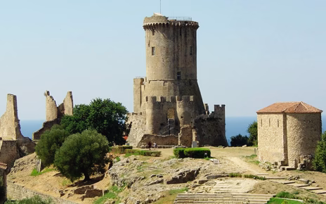 Ascea apre il dialogo sul futuro di Velia: al via il ciclo di incontri tra archeologia, territorio e comunità 2 2018020212Scavi di Velia Elea