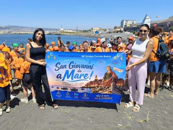 San Giovanni a Teduccio, mille persone sul litorale: musica, sport e tradizione per la XXIII Edizione di “San Giovanni da aMare" 3 36dad0be 401c 4a38 b0cc d3ecaec02406