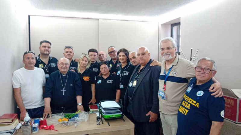 6. SER Mons. G. Mazzafaro Guida Spirituale AISA Infiorata Corpus Domini Cusano Mutri 7.6.2026
