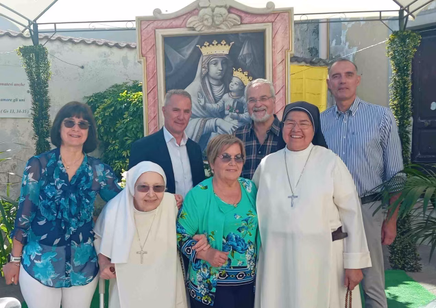 Mariglianella, Taverne in Festa per la Madonna Sanità 8 8. Filomena Di Maio Suor Teresa Esposito Arcangelo Addeo Teresa Mignone Antonio castaldo Suor Dalia Ojeda Antonio Bellopede Madonna Sanita Mariglianella 31.5.2026