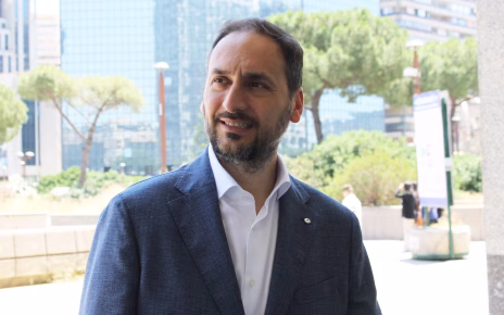 Campania, approvata la mozione contro il CPR a Castel Volturno. Aveta: "La Regione chiede al Governo di fermarsi" 2 Presidente Raffaele Aveta