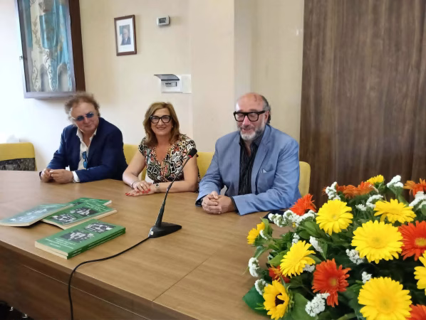 Carinola celebra il Naturalismo: al centro il legame tra Émile Zola e Matilde Serao 8 cfcfca11 cadb 467a 9641 e9b02bd6be4c