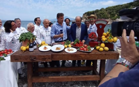 Massa Lubrense, per la Tavola dei 300 pronti i Press Tour tra ulivi, caseifici e limoni per promuovere gli antichi borghi 2 massa1