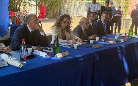 Pomigliano d'Arco, inaugurata con il Prefetto ed il sottosegretario all'Interno Ferro la nuova Stazione di Posta: un presidio contro povertà ed emarginazione 15 posta1