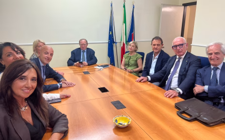 Campania, sviluppo economico: parte il tavolo tecnico tra Regione, imprese e commercialisti 3 tavolo tecnico Regione. Industriali e commercialisti