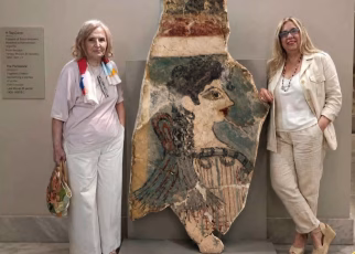La Parigina e il volto dell'origine: Cnosso, il mito e la ricerca dell'essere nell'opera di Angela Anzalone 48 26faf952 e377 4b5b a577 6283138e93bc
