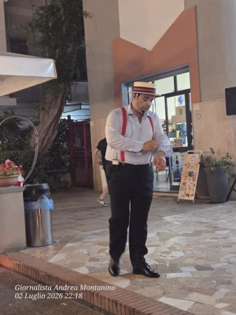 Sant'Anastasia, il trionfo della cultura al Metropolitan: la "Serata con Antonio Merone" conquista il pubblico 4 356492c9 bd0b 4e39 80d5 967c1423a6dc