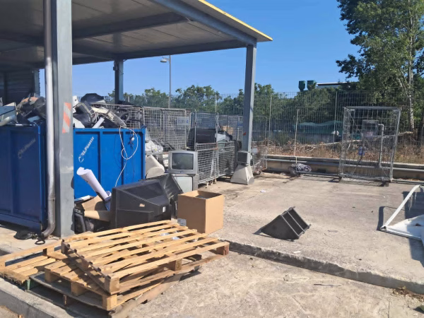 Marigliano, 41 lavoratori DM Technology in stato di agitazione: sciopero per le spettanze non corrisposte 9 95c317c7 315b 477a bff8 a1a457bc27a9