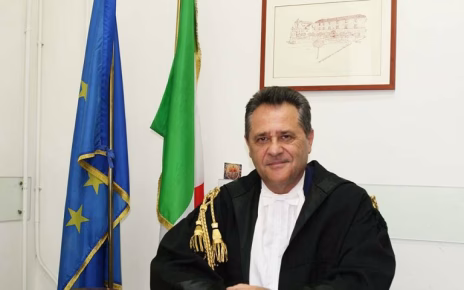 Nola, crisi ai vertici dell’Ordine degli Avvocati: il presidente Arturo Rianna si dimette 8 Presidente avv. Arturo Rianna 768x512 1