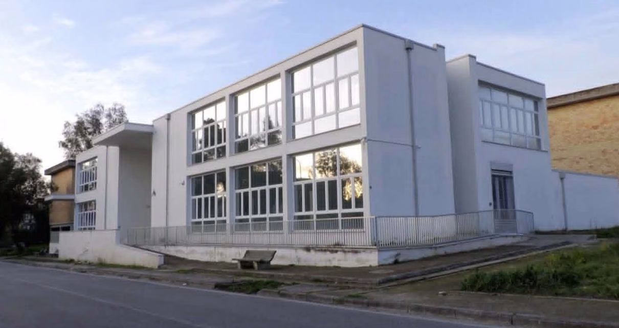 Nola, firmato il contratto per la nuova farmacia distrettuale ed il presidio 118: rafforzata la presenza dei servizi sanitari territoriali 3 ente111