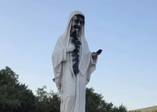 madonnavandalizzata1