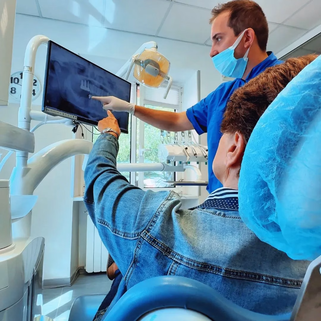 1. Impianto Dentale a Massa Carrara Odontoiatria OK