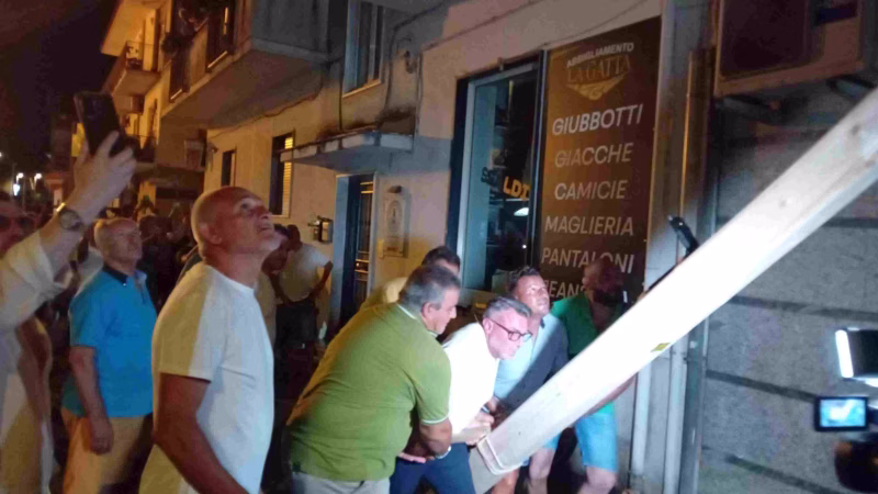 Brusciano, Invasione di Legni per la 151^ Festa dei Gigli 3 3. Alzata Borda Giglio Gioventu Brusciano 19.8.2026