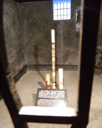 4. Cella della Morte di Padre Alexander Kolbe Polonia 1894 Campo di Sterminio di Auschwitz 14.8.1941