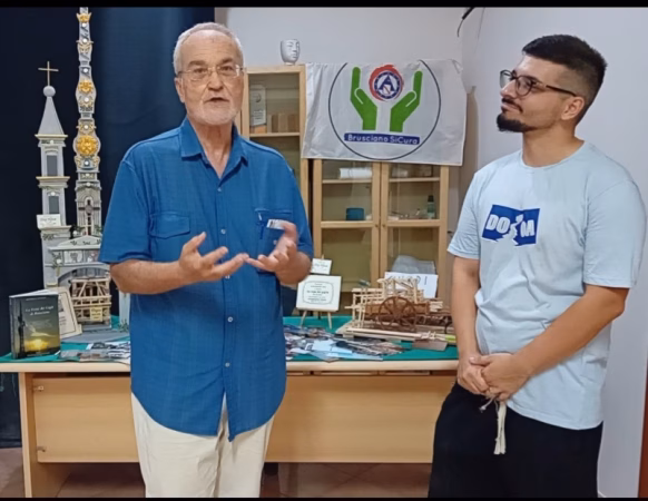 Brusciano, iniziata l’Antoniana 151^ Festa dei Gigli 6 6. Antonio Castaldo e Gianluigi Di Franco Mostra Storia e Tradizioni Festa Gigli Brusciano 26.8.2026