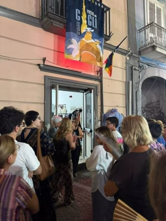 Brusciano, una casetta dei libri in memoria di Chiara Sena: la cultura diventa bene comune 5 69e6ee56 a52a 490d b655 b3c60f2084b5