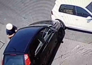 automobilista anziano aggredito