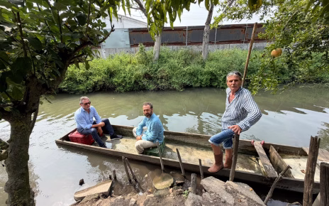 Fiume Sarno, Borrelli sul Rio Foce: "Si avvelena un territorio sotto gli occhi di tutti. Censiremo ogni scarico e presenteremo nuove denunce” 4 borrelli fiume sarno 3